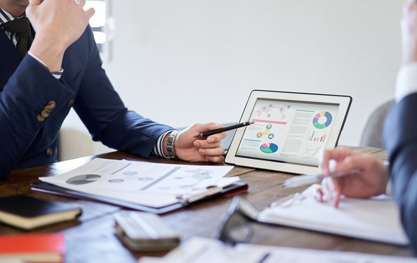 Estudo aponta que dados de clientes são acessíveis para metade dos colaboradores